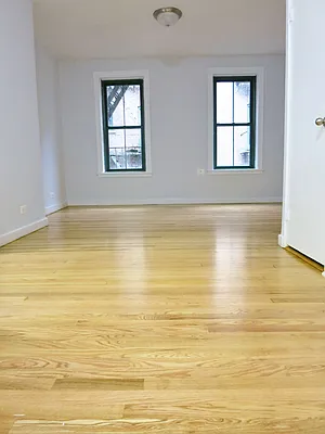 Rented by City & Suburban | media 21