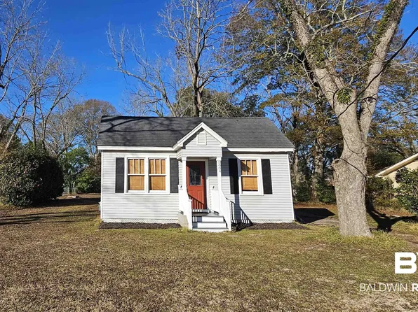 5604 Central Blvd, Mobile, AL 36618
