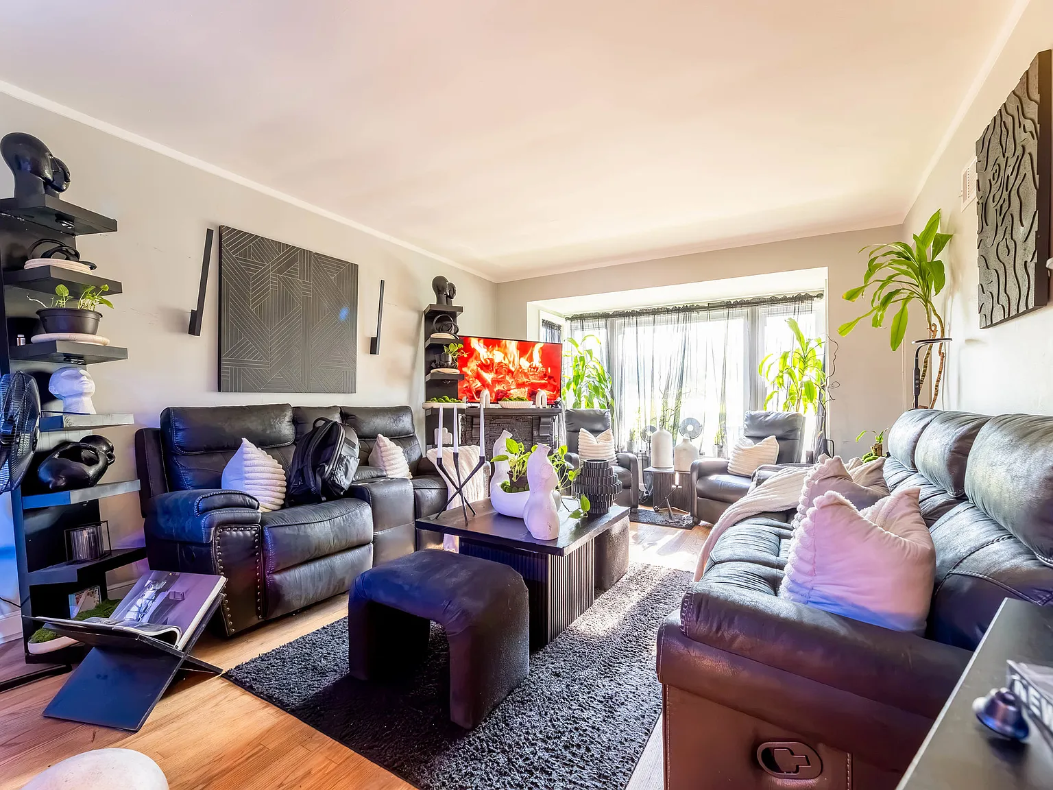 4 bed, 1500 sqft, $3,600 — Photo 4