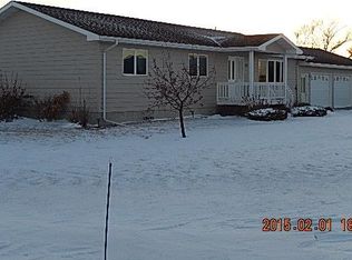 100 N Main St, Pukwana, SD 57370