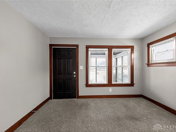 5th image of 1809 Darst Ave