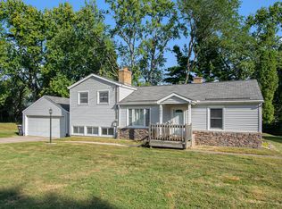 1801 Eckener Dr, Portage, MI