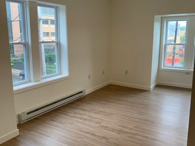 601 N Lime St #3 — Photo 4