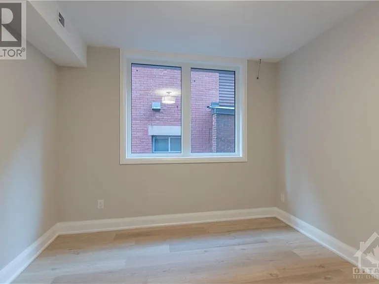 58 Florence St — Photo 19