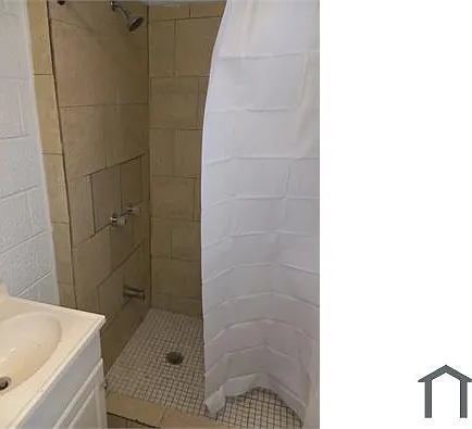 1011 W Ontario St — Photo 16