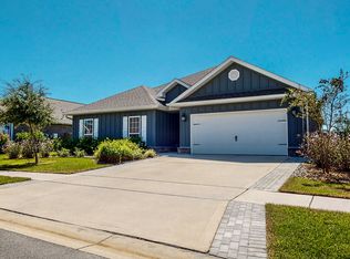 531 Cornelia St, Freeport, FL 32439