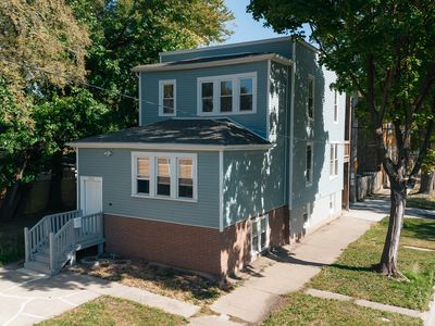 1501 N Leamington Ave, Chicago, IL, 60651