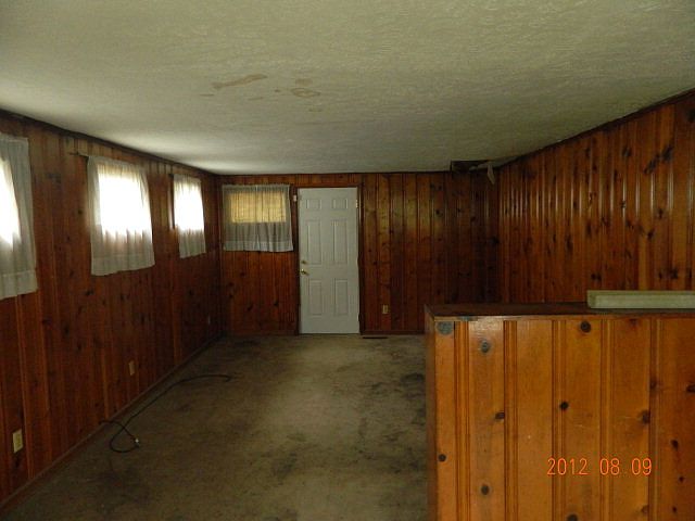 2nd image of 809 W Mercer Ave