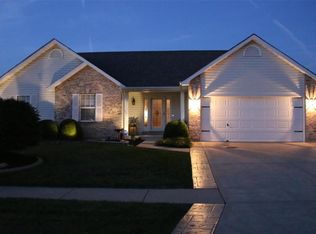 3126 Post Run Dr, O Fallon, MO 63368