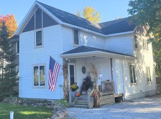 10352 S Hegel Rd, Goodrich, MI 48438