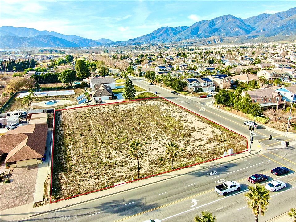 1st image of 0 Palm Ave #3