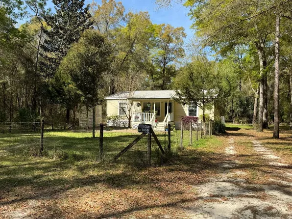 448 SW Legree Ter, Fort White, FL 32038