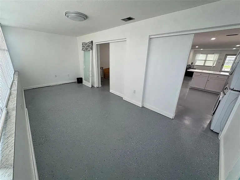 5720 13th Ave N #106B — Photo 29