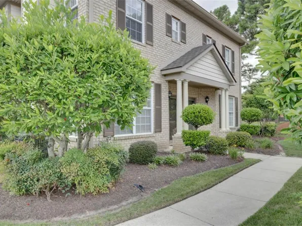 2365 Wessington Dr, Virginia Beach, VA 23454