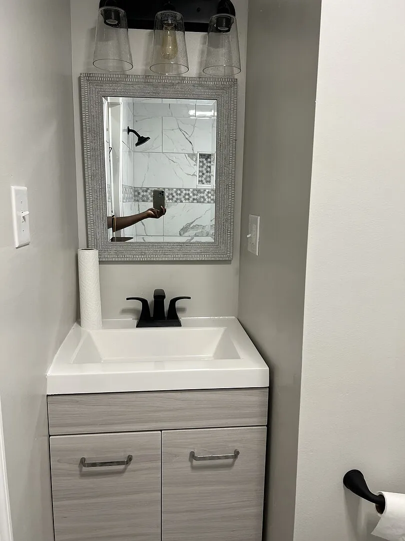 2 Bedroom with office — Photo 3
