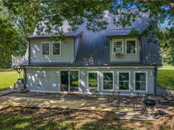 827 SE 425th Rd, Knob Noster, MO 65336