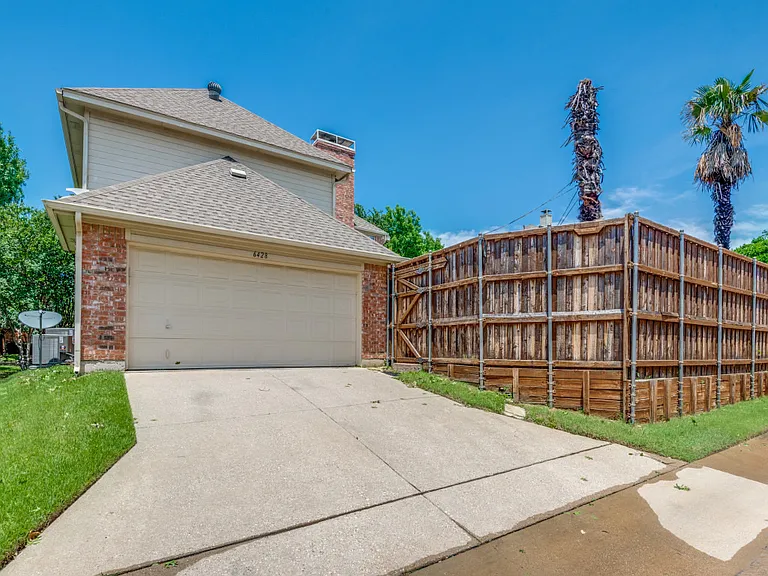6428 Glenhollow Dr — Photo 30