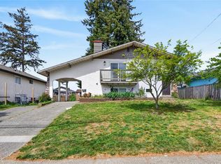 684 Robron Rd, Campbell River, BC V9W 5Z2