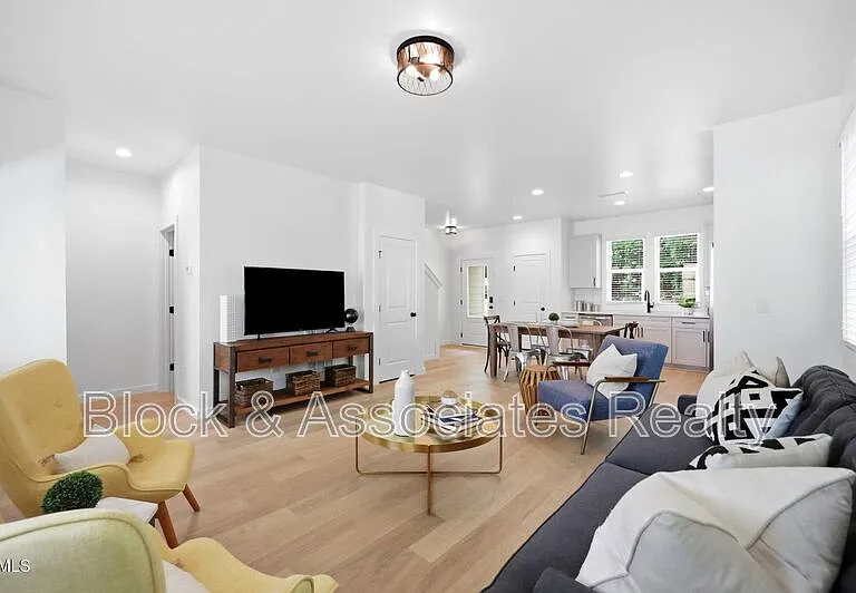 2815-101 Wilcox Pl — Photo 14