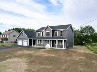 31 Constitution Ave, Hampden, ME 04444