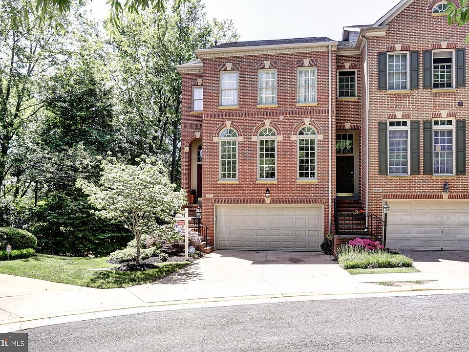 1st image of 9921 Trosby Ct