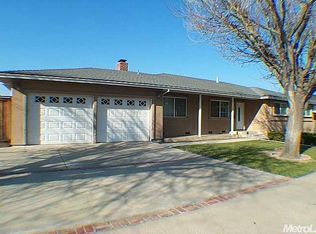 2901 Warwick Ln, Modesto, CA 95350