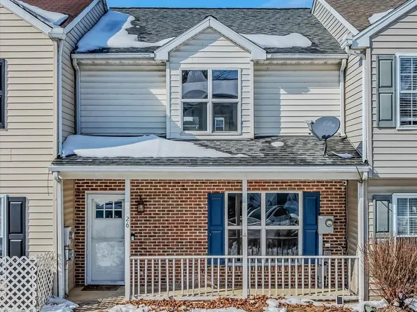 26 Morningstar Dr, Hedgesville, WV 25427