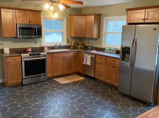 6473 Burr Hill Rd, Rhoadesville, VA 22542