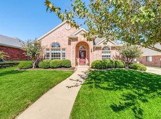 708 Highstar Ct, Hurst, TX 76054