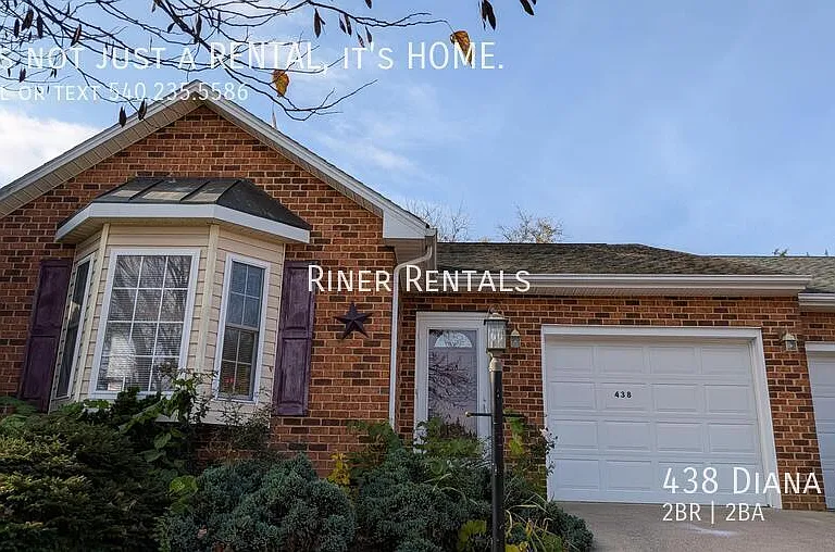438 Diana Ct — Photo 1