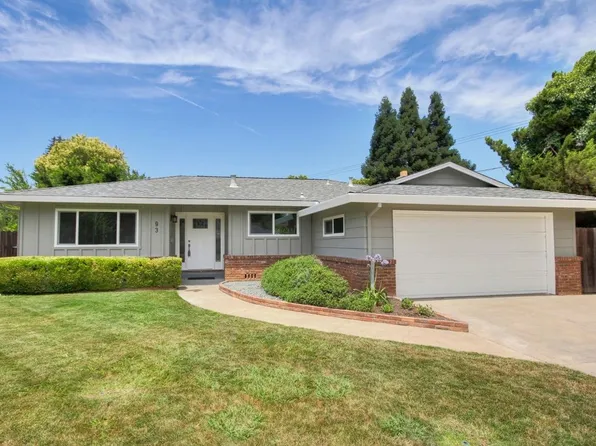 93 Malone Ct, Sacramento, CA 95820