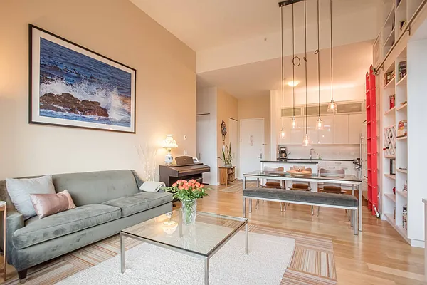 Sold by Nest Seekers International | media 30