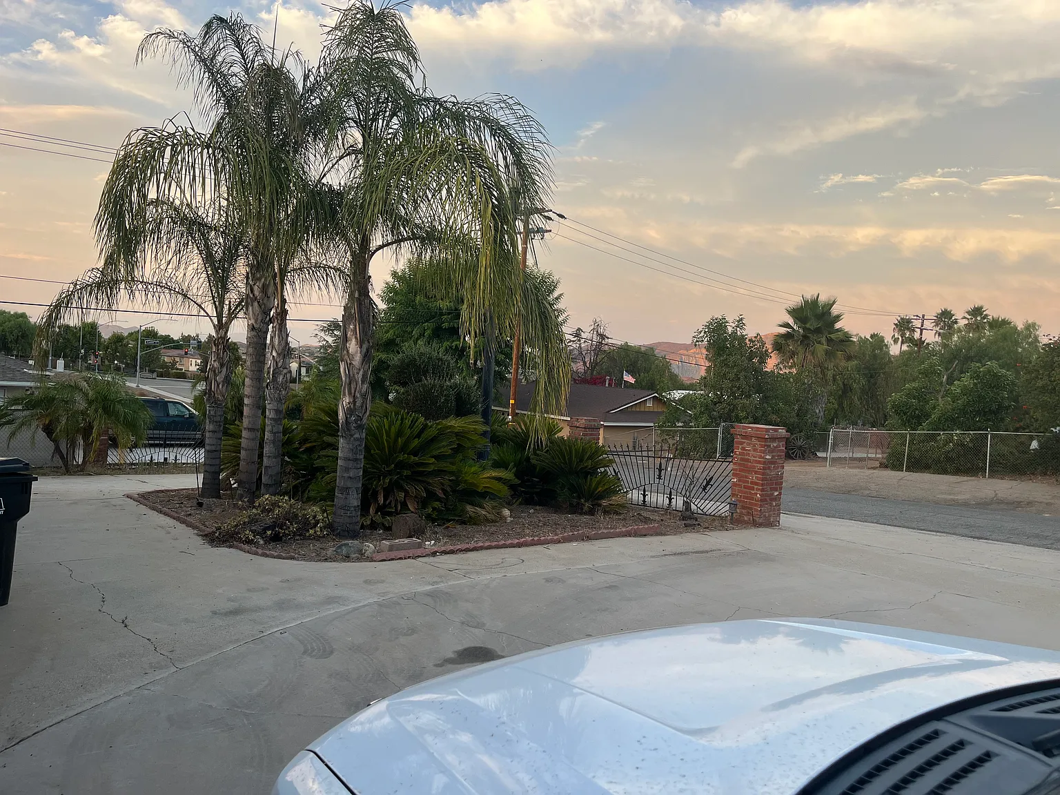 5 bed, 3342 sqft, $1,250 — Photo 3