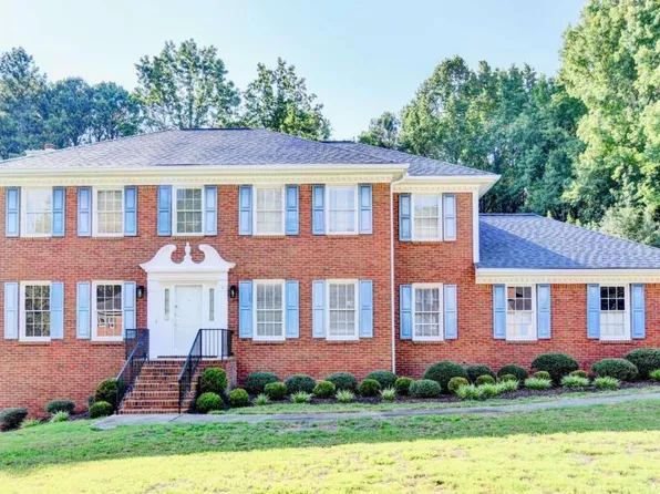 1437 Watsons Pl, Lawrenceville, GA 30043