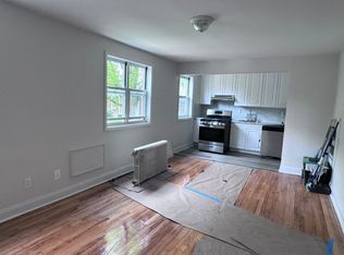67-28 224th St UNIT 2, Oakland Gardens, NY 11364
