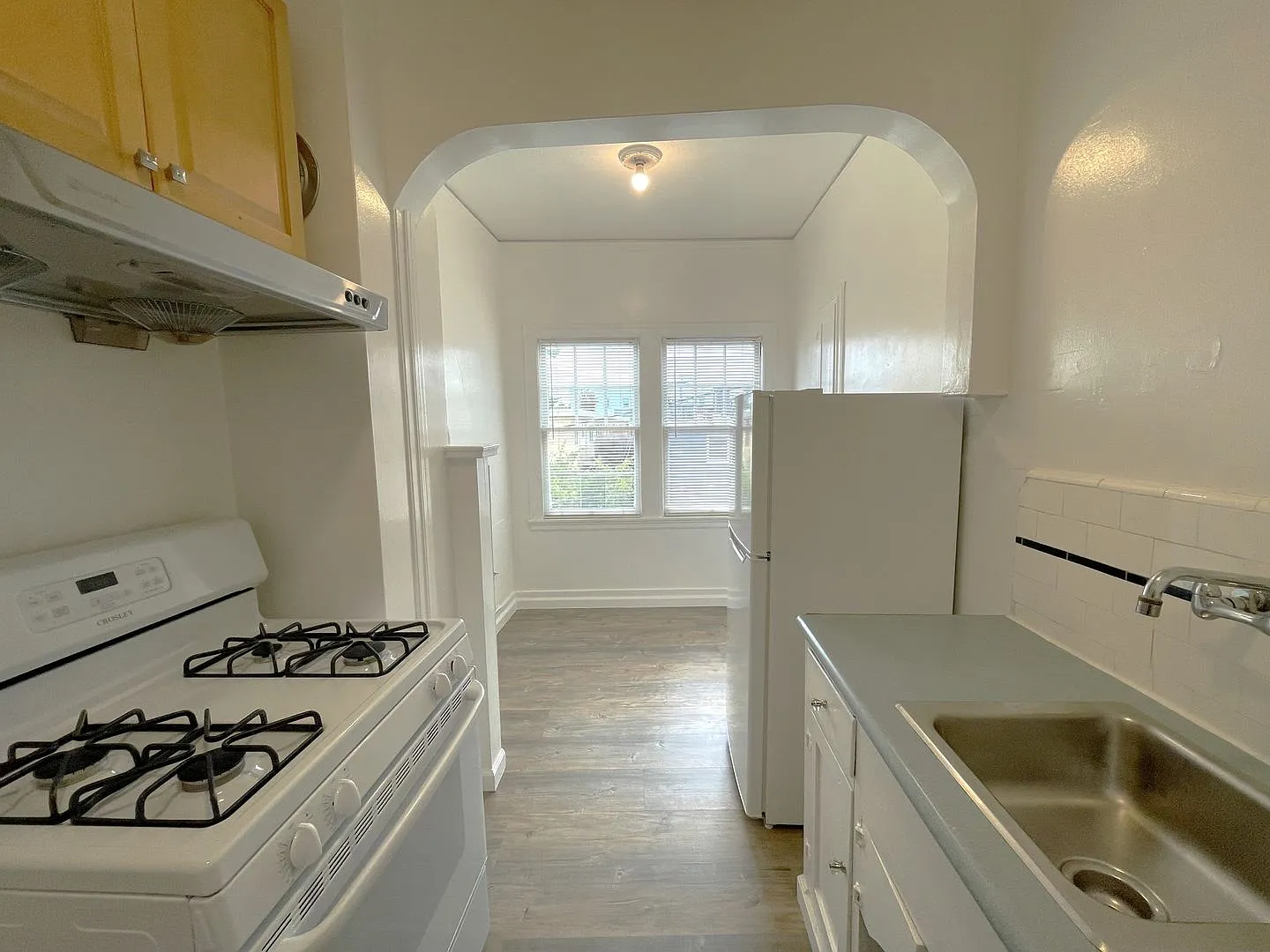 1806 #11 Walnut Street, Berkeley - Experience North Berkeley living! — Photo 2