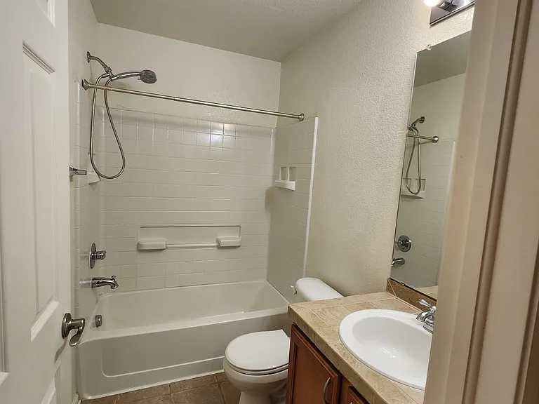 17170 Waterhouse Cir #B — Photo 19