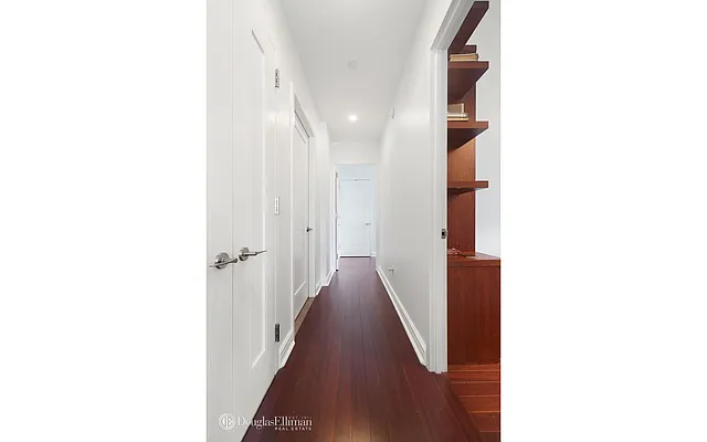 Rented by Douglas Elliman | media 19