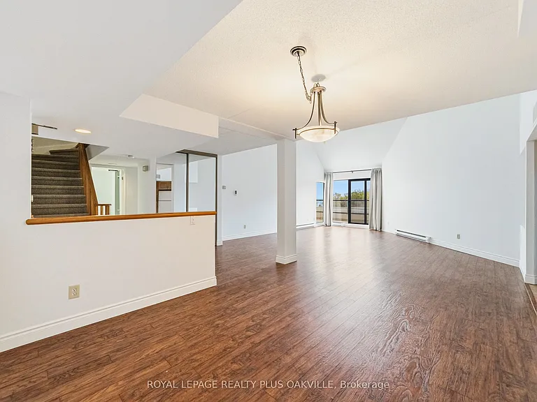 100 Bronte Rd #404 — Photo 10