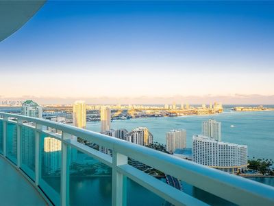 950 Brickell Bay Dr APT 4611, Miami, FL, 33131