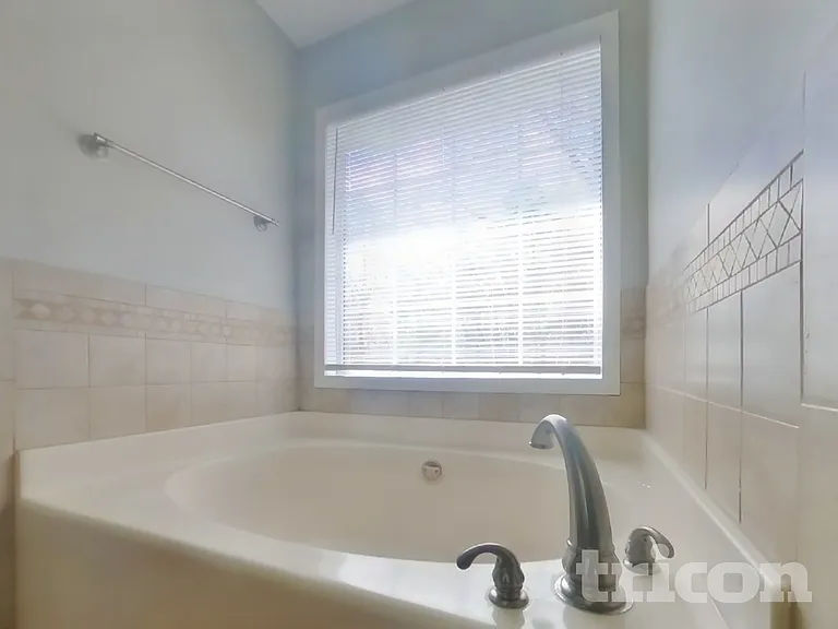 2398 June Springs Dr SW — Photo 8