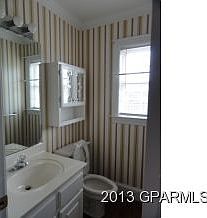 4th image of 1203 Porter Pl