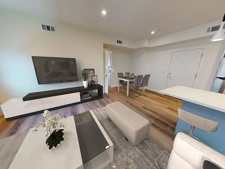 11940 Louise Ave #102 — Photo 6