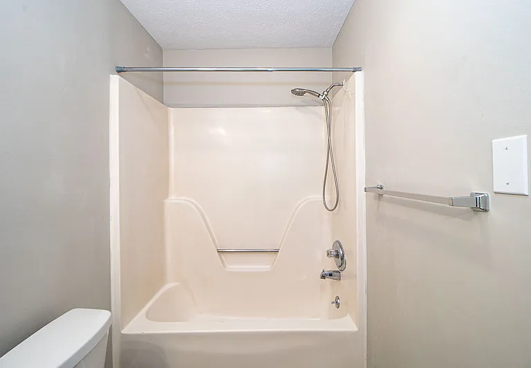 404-10 Thompsonville Ln — Photo 10