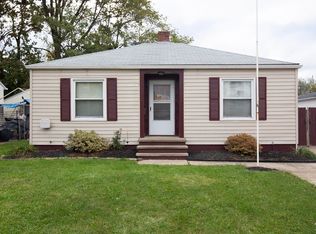 1212 E St, Lorain, OH 44052