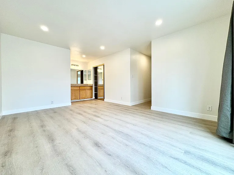 64 Guava Blossom Ct — Photo 22