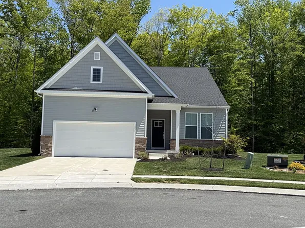 1031 Shannon Falls Dr, Newark, DE 19702