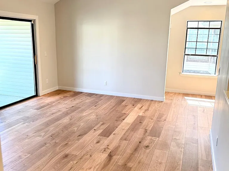 1511 Pebble Pl — Photo 7