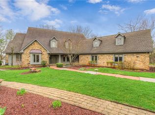 8409 Bay Colony Dr, Indianapolis, IN