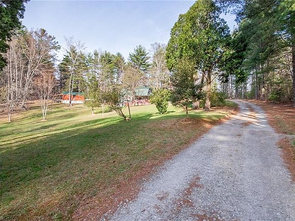 5th image of 6414 Summit Rd